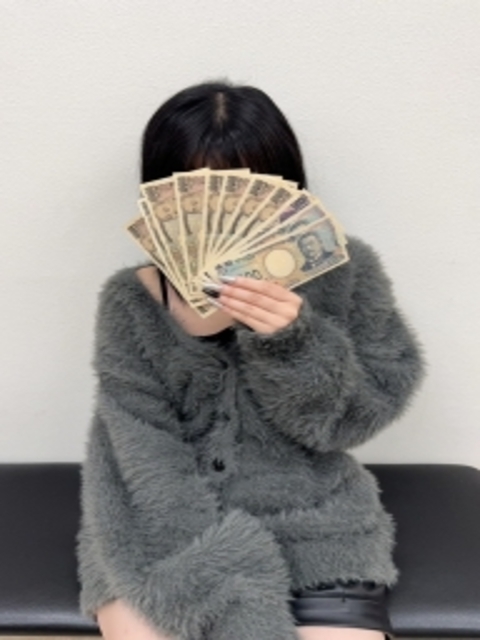 あやさんのインタビュー｜皇SPA（梅田(キタ)）｜メンズエステ求人情報